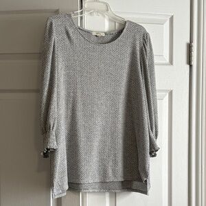 Women’s blouse. Size XL